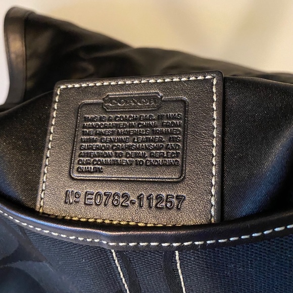 Coach - Ergo Flap Hobo Satchel (USED) - Picture 6 of 8